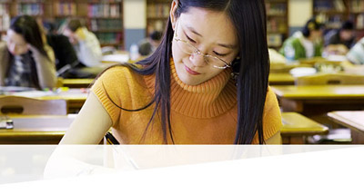 international student learning how to write in english international student learning how to write in english